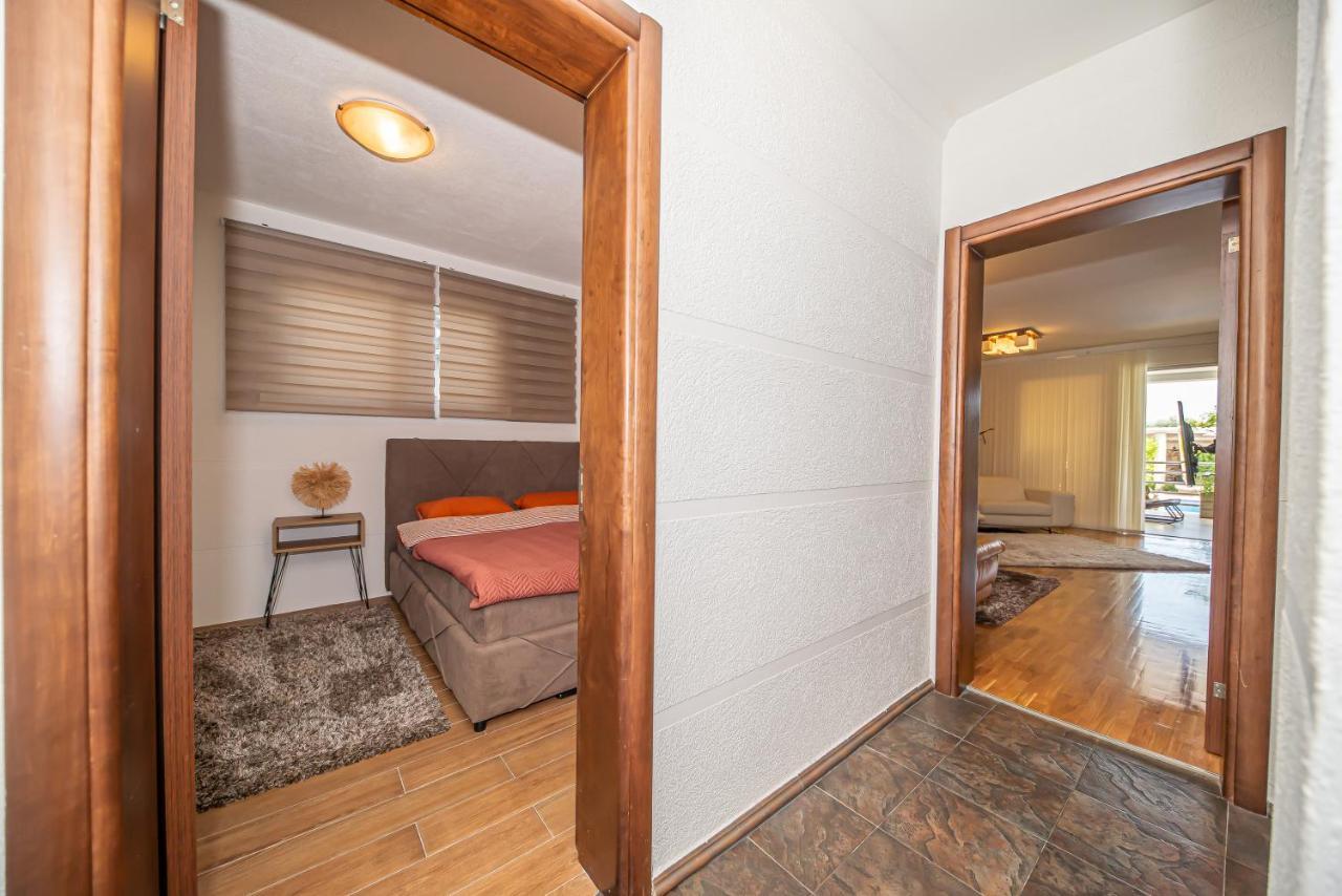 באר Lux Villa Princess מראה חיצוני תמונה
